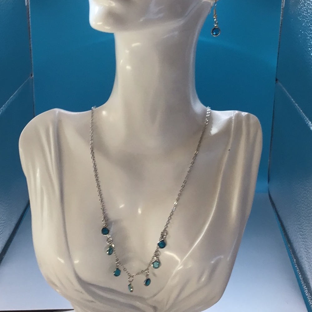 Turquoise Blue Crystal Silver Necklace/Earrings Set
